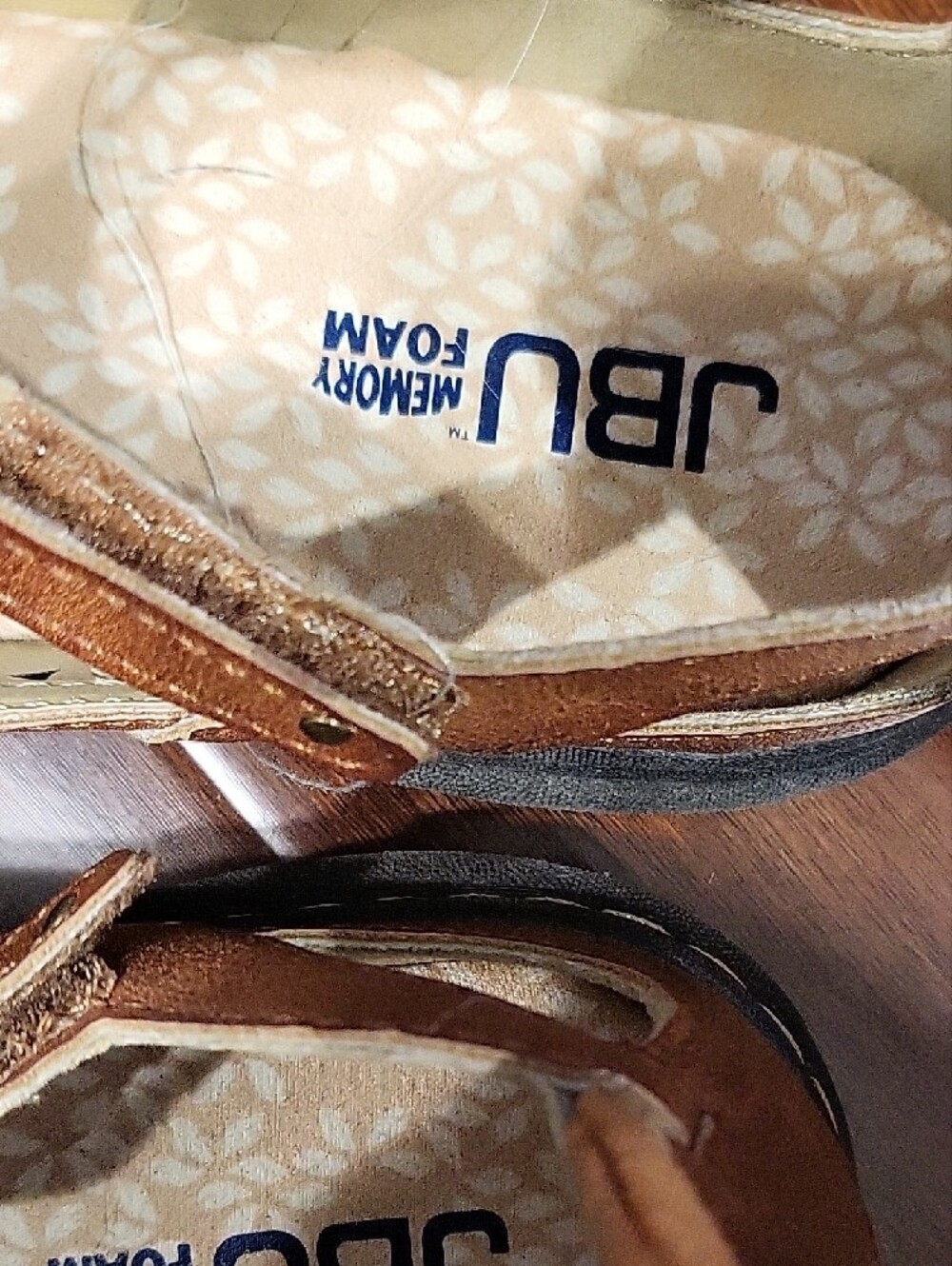 JBU Women's Brown Laser-Cut T-Strap Sandals - Picture 2 of 3